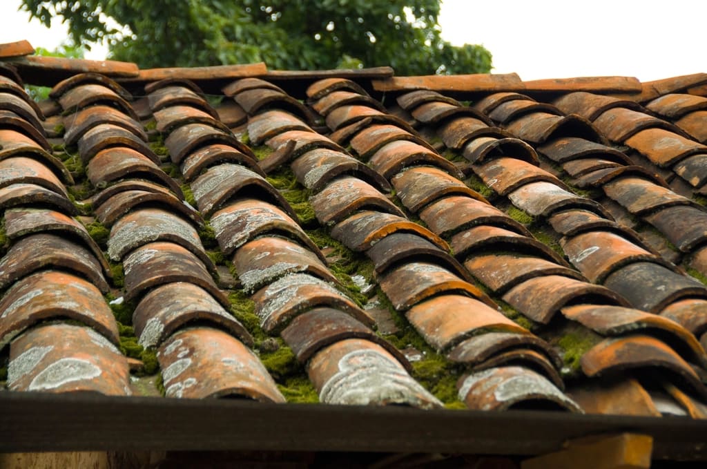 Toiture en tuiles et zinguerie